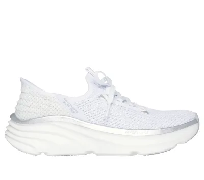 Skechers női Slip-ins Relaxed Fit: D'Lux Vapor - Evening Glowing Shoes cm FEHÉR / EZÜST, Méret 38, Vegan, Mosógépben mosható akció